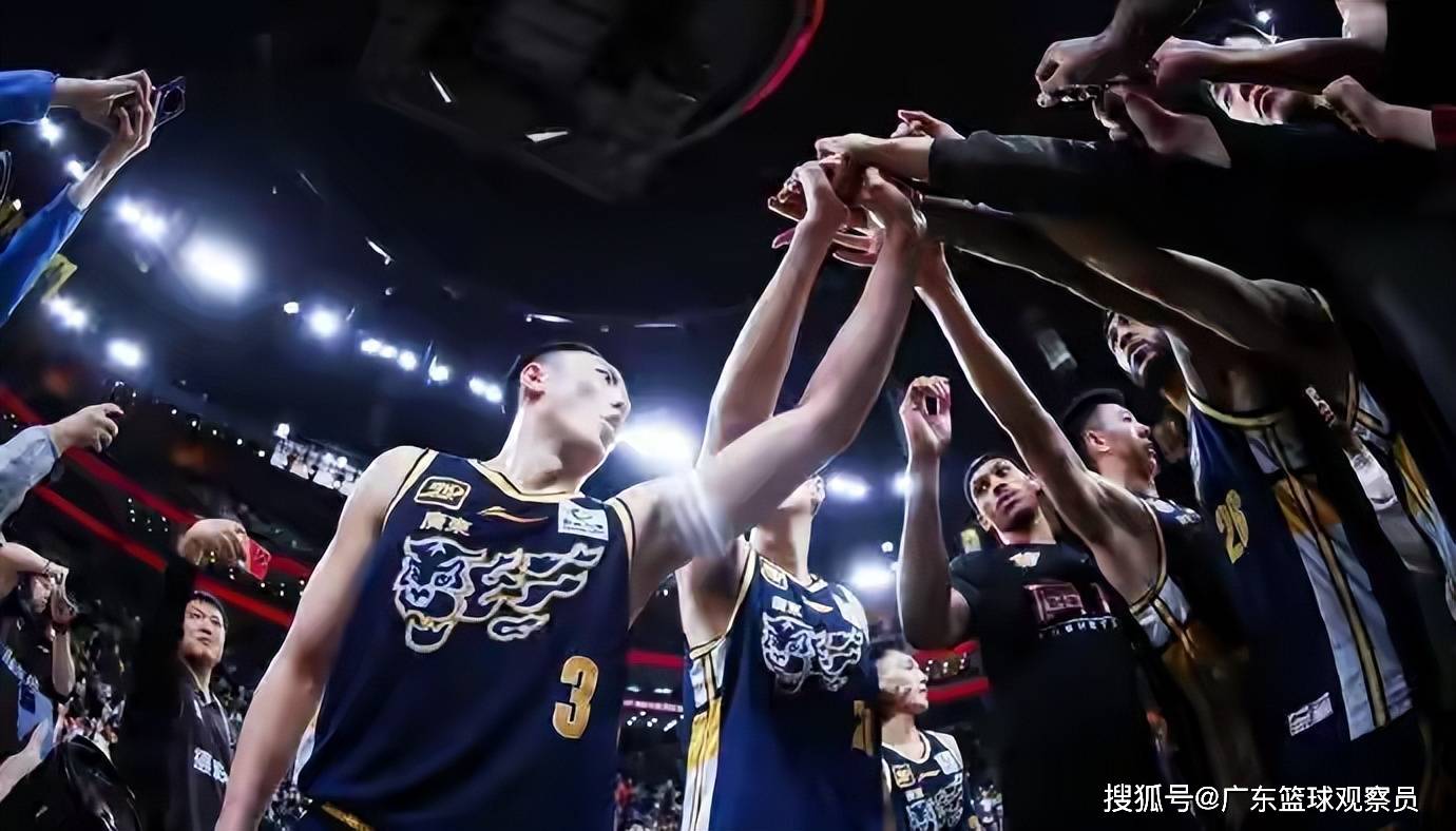 关于清晨突围战来临；广东宏远围绕意大利杯止住颓势；话题不断；训练强度明显提升的信息