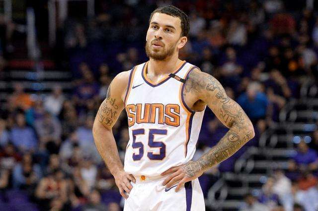 瓦伦西亚训练开放日，清晨主帅复盘引欢呼，欧篮联在即，训练强度明显提升的简单介绍