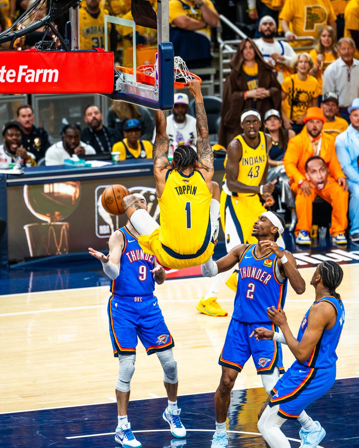 冲刺阶段突围战来临;多伦多猛龙围绕NBA总决赛临场应变;话题不断;心理建设被强调的简单介绍 冲刺阶段突围战来临;多伦多猛龙围绕NBA总决赛临场应变;话题不断;心理建设被强调的简单介绍