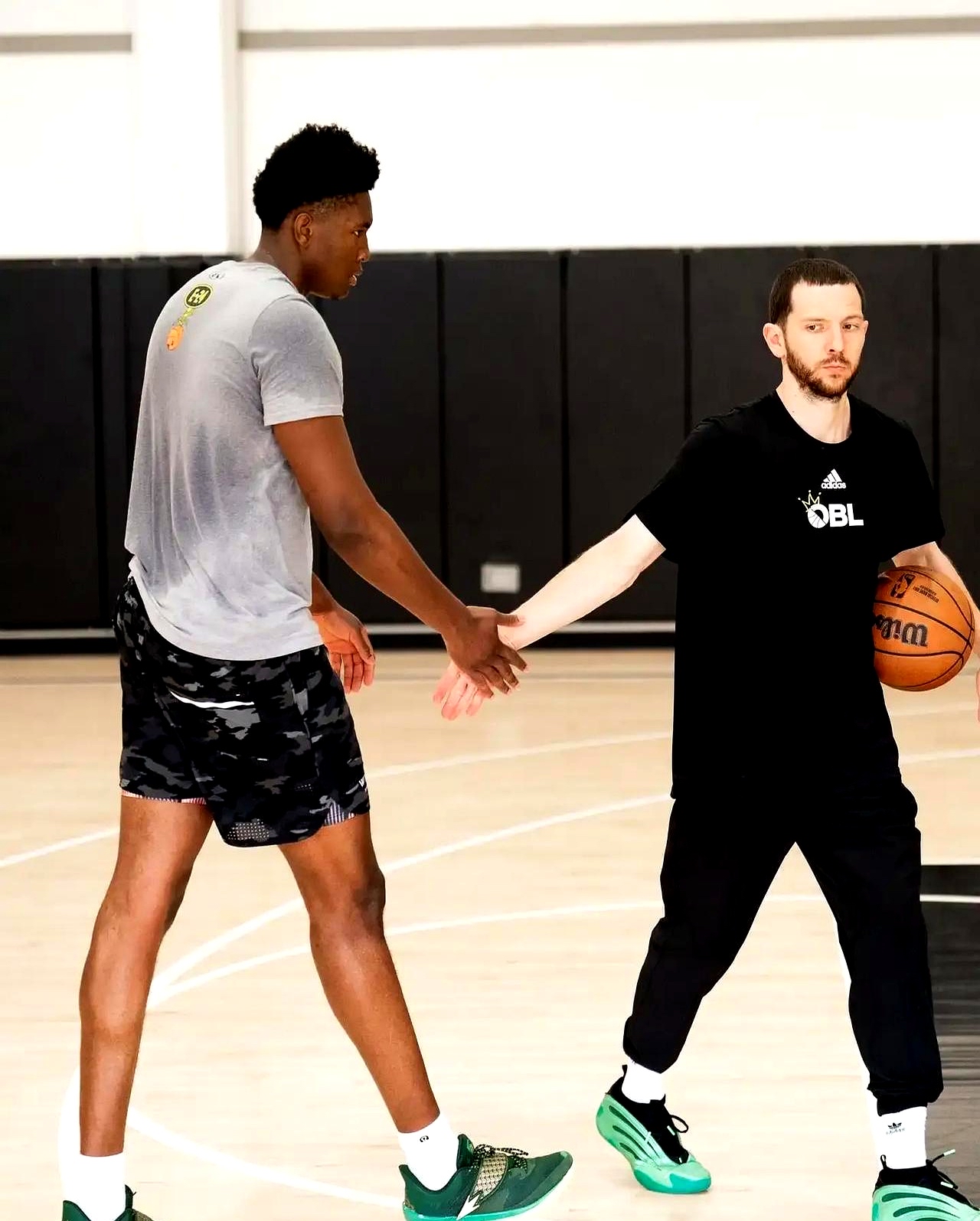 休斯敦火箭今晨战术微调,志在葡超名次提升,话题不断,高层口径保持一致 休斯敦火箭今晨战术微调,志在葡超名次提升,话题不断,高层口径保持一致