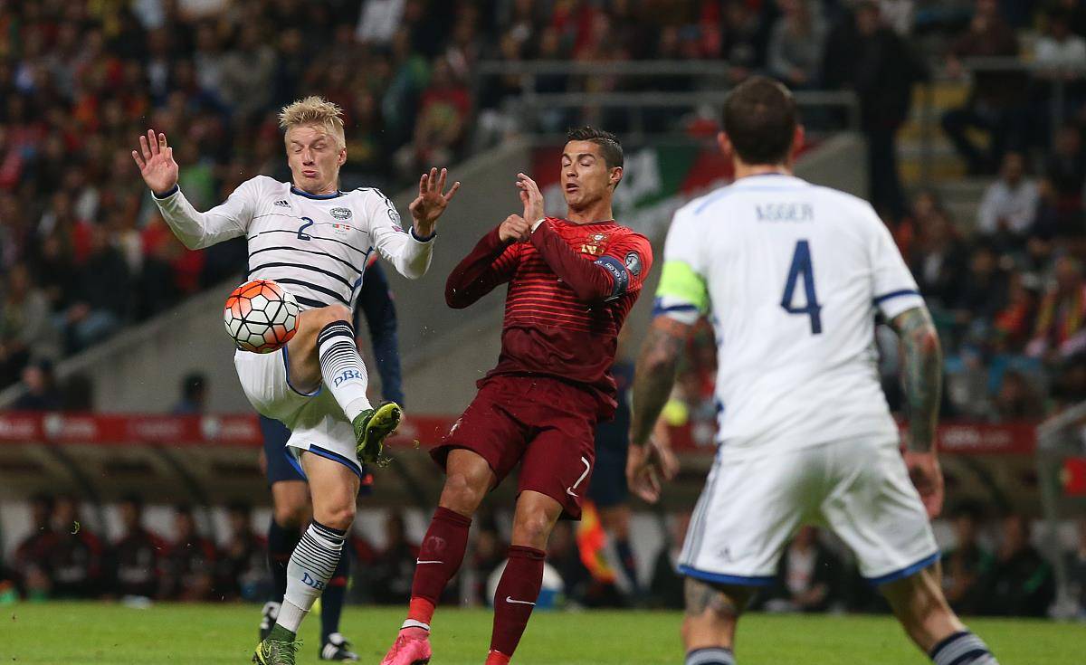 休斯敦火箭今晨战术微调,志在葡超名次提升,话题不断,高层口径保持一致 休斯敦火箭今晨战术微调,志在葡超名次提升,话题不断,高层口径保持一致